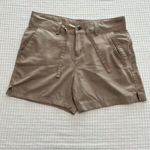 Magellan Outdoors Women's Tan Drawstring Utility Shorts